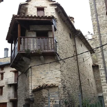 Tourist Apartment *