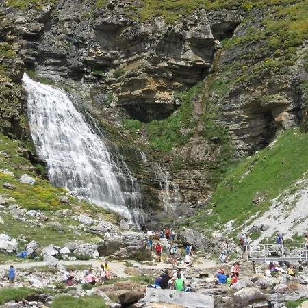 Tourist Бьескас